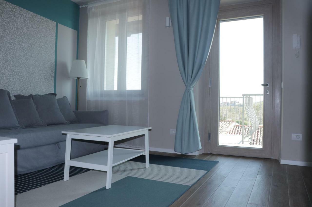 "Country House Il Brolo" Polpenazze del Garda Bagian luar foto